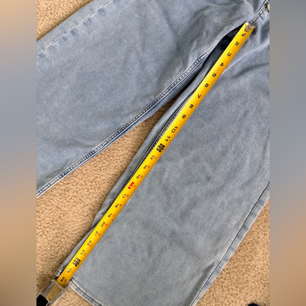 Gap Mid-Rise Knit Easy Baggy Jeans - Picture 14 of 15